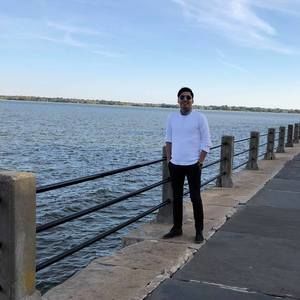 Meet your Posher, Eduardo